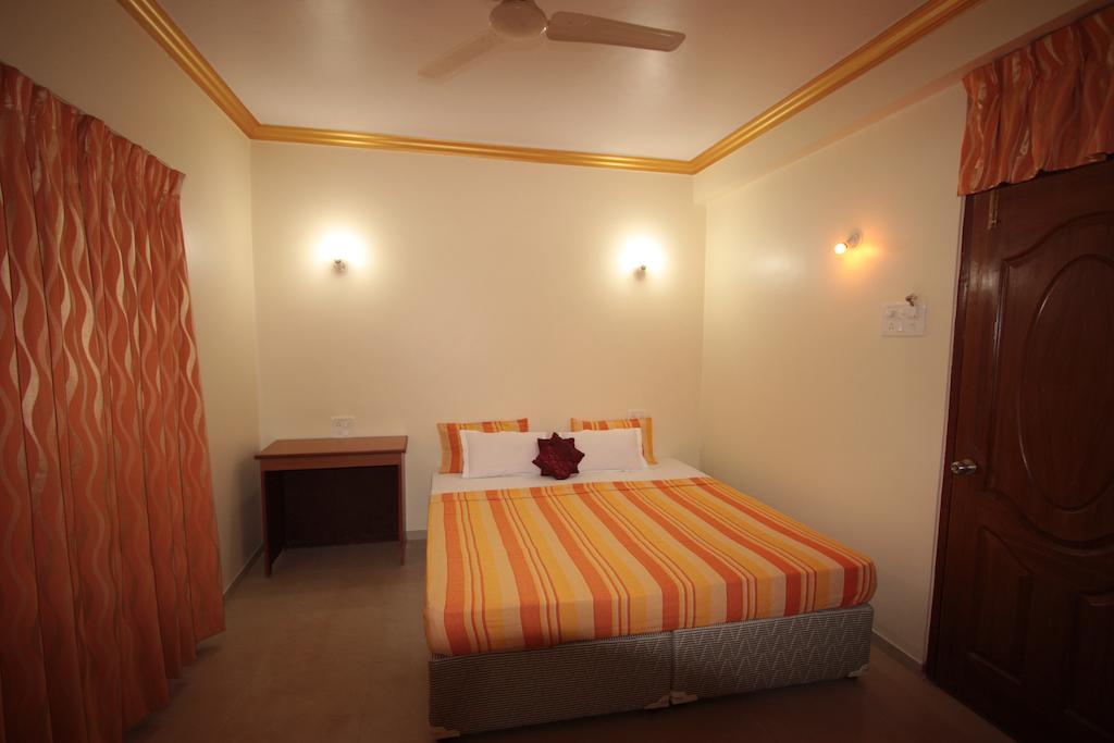 Hotel El-Paso Arambol Bagian luar foto