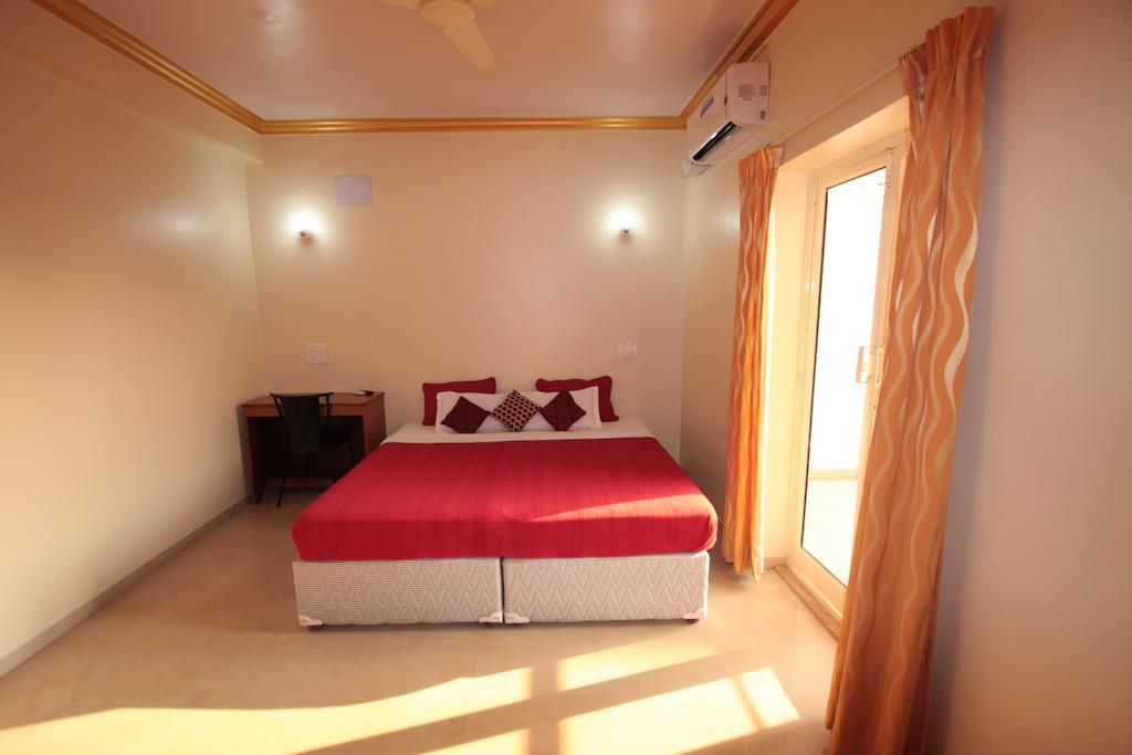 Hotel El-Paso Arambol Bagian luar foto