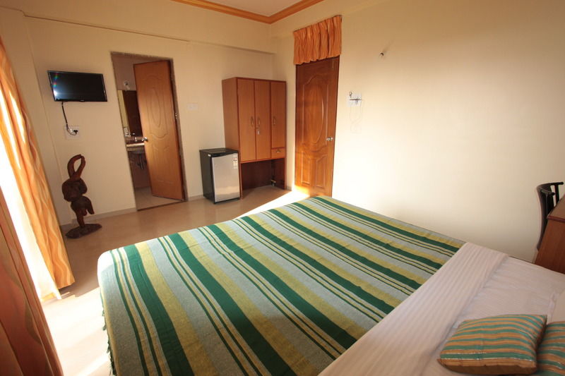 Hotel El-Paso Arambol Bagian luar foto
